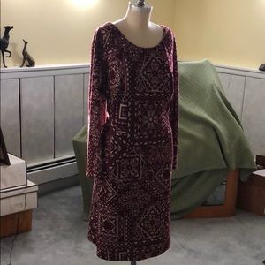 Geometric long sleeved dress